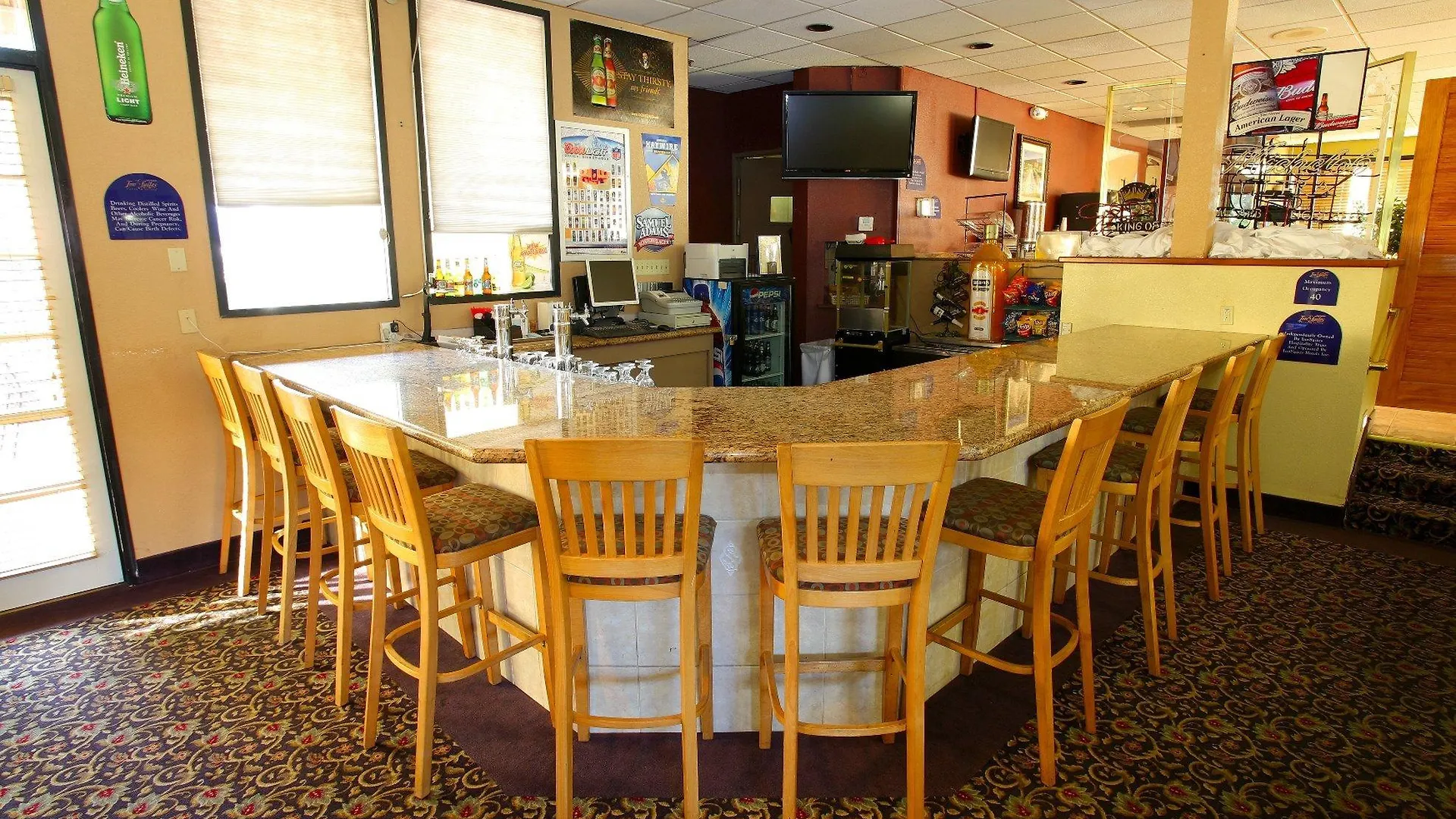 Hotel D'Lins Ontario Airport United States